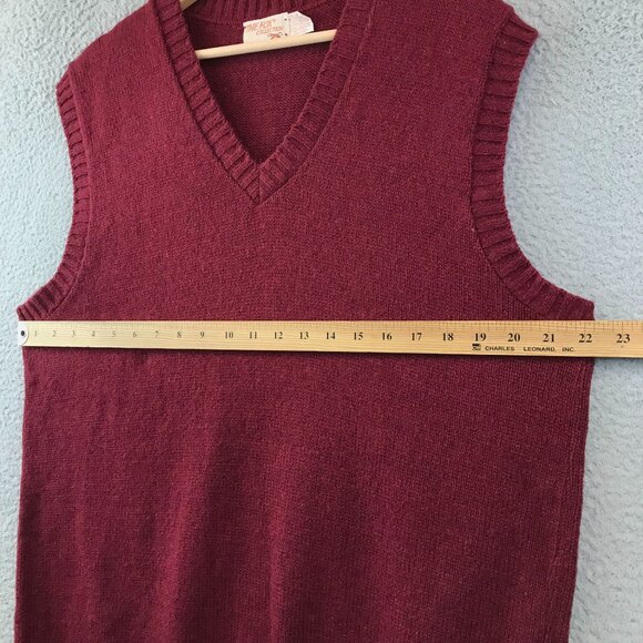 Vintage The Fox Collection Red Wool Blend V-Neck Sweater Vest XLT - Picture 5 of 8